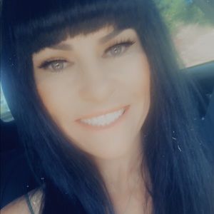 Meet your Posher, Annie